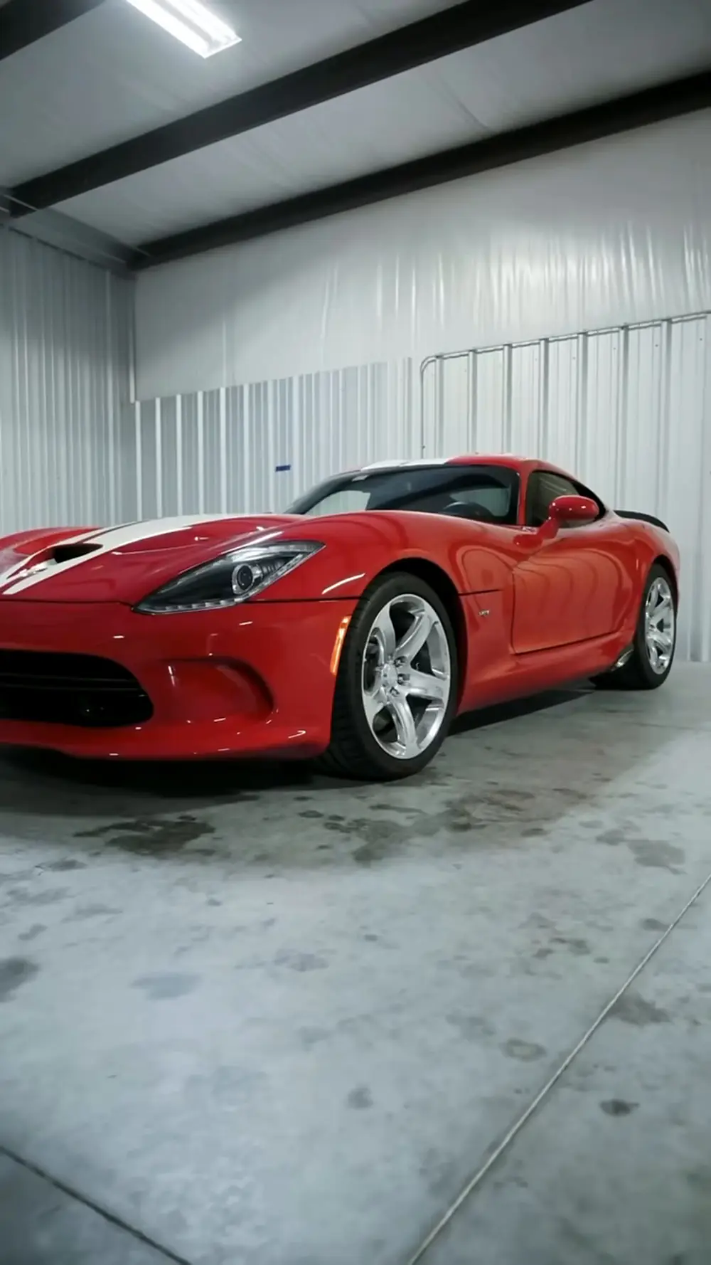 2014 Dodge Viper, finished