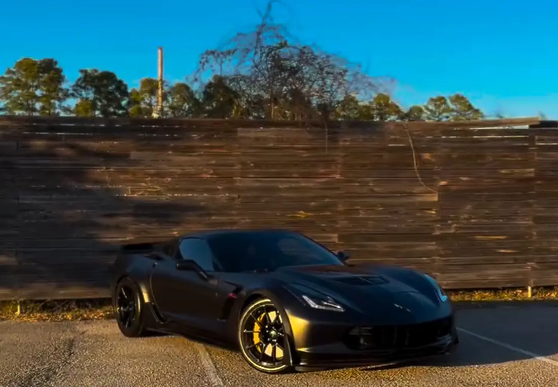 Chevrolet Corvette C7 Z06, finished