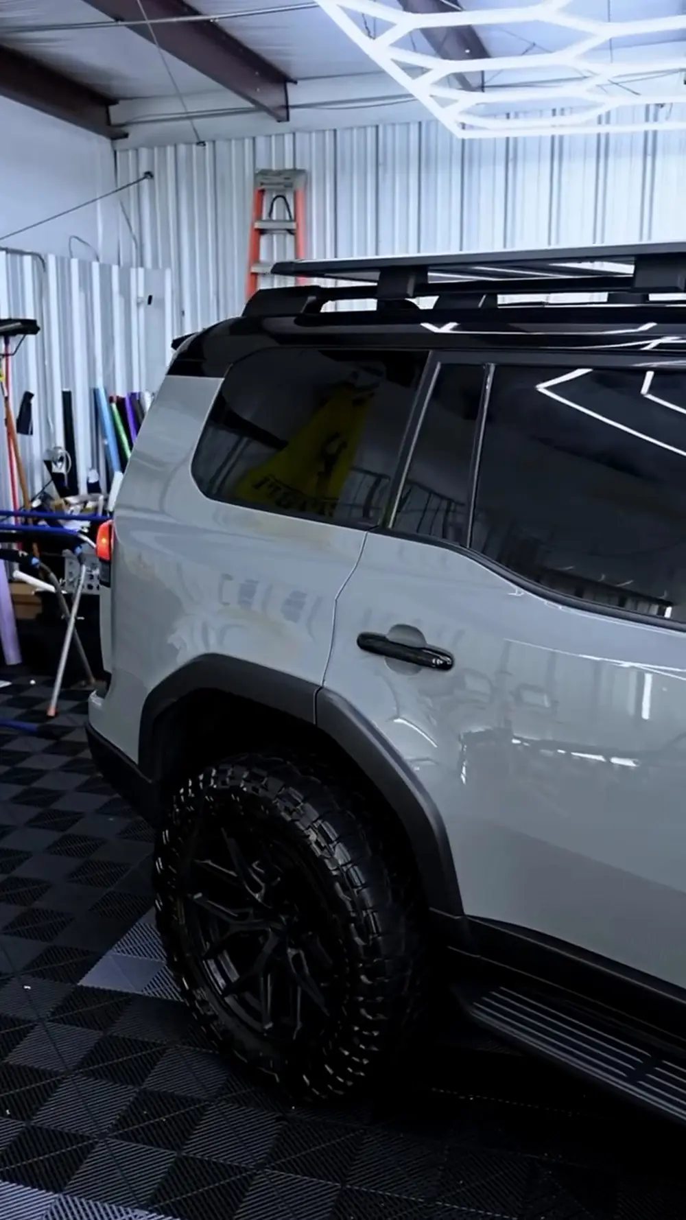 Lexus GX550, finished