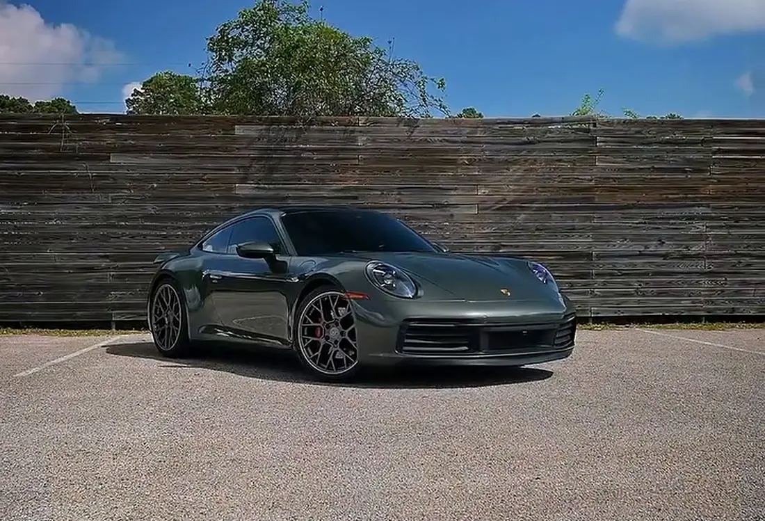 Porsche 911