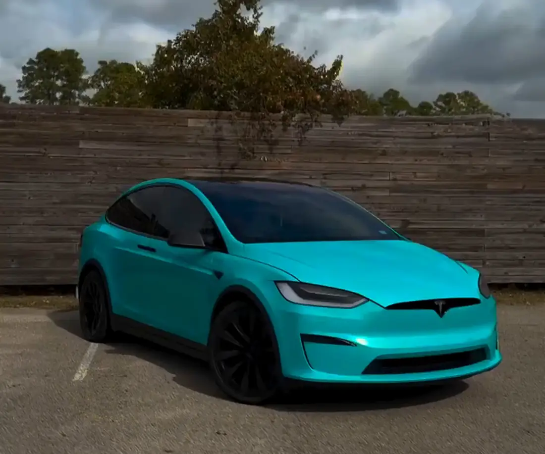Tesla Model X Plaid