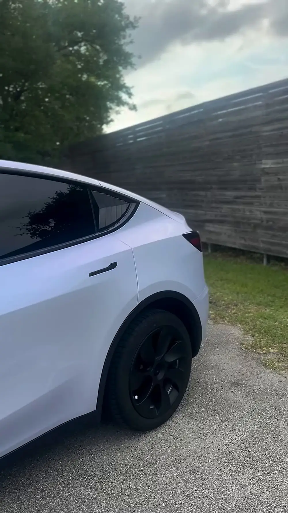Tesla Model Y, finished