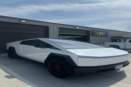 20250513_202947503_iOS_resized_450x300